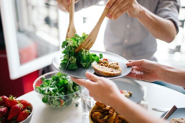 Giải nã giấc mơ thấy ăn chay? Mơ thấy ăn chay là điềm gì và số nào sẽ may mắn